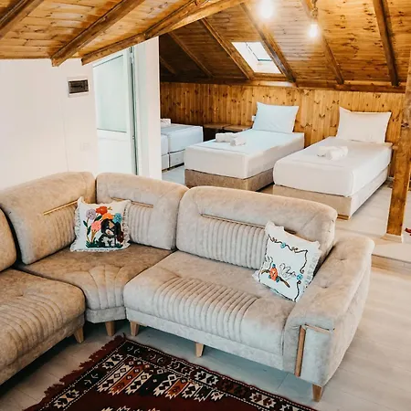 Fogadó Bujtina Kalaja *