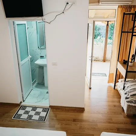 Bujtina Kalaja Fogadó Libohove