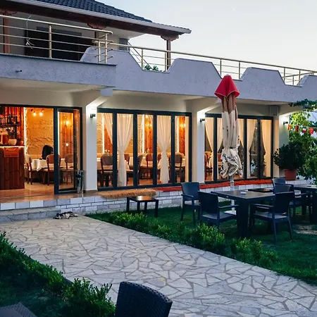 بيت ريفي Bujtina Kalaja *