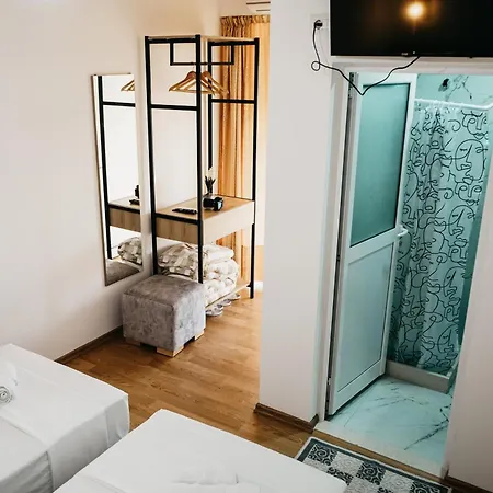 Bujtina Kalaja Libohove