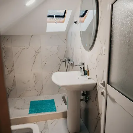 Bujtina Kalaja بيت ريفي