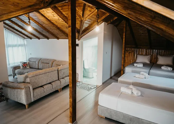 Inn Bujtina Kalaja *