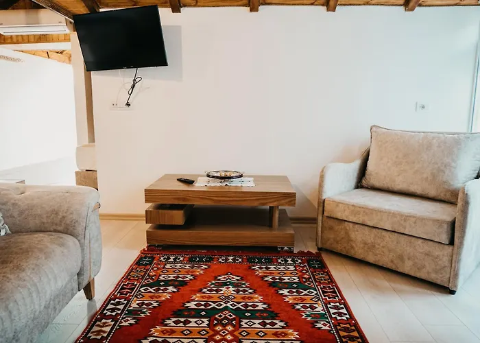 Inn Bujtina Kalaja *